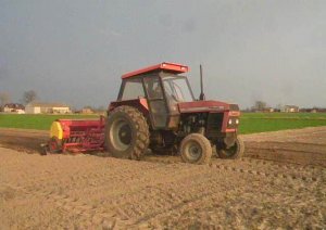 Ursus 912 + zestaw uprawowo siewny