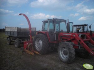 Massey Ferguson 699