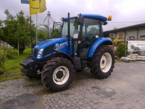 New Holland T4.75