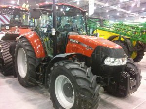 Case farmall 105u Pro