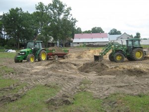 John Deere 5100R + Pronar 6 T & JD 3050