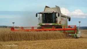 Claas Lexion 580 + V900