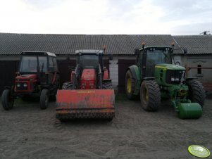 John Deere 6630