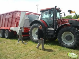 Valtra i Lely