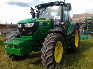 John Deere 6125R