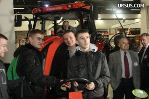 Ursus Agrotech 2013