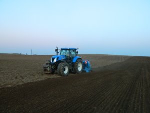 New Holland T7 220 AC, Lemken Zirkon&Saphir