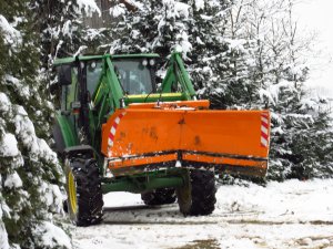 John Deere 5100R