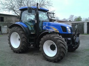 New Holland T6050 Plus