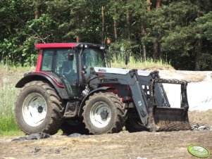 Valtra N121