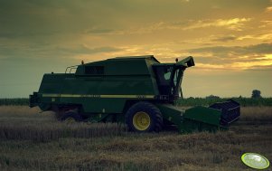 John Deere 2264