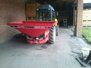 Kuhn MDS 701