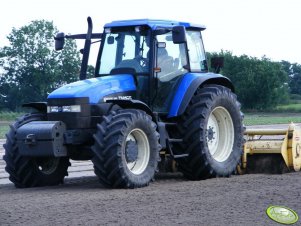 New Holland TM165