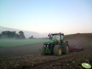 John Deere 8530 & Unia Atlas 6