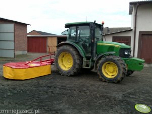 John Deere 5080M