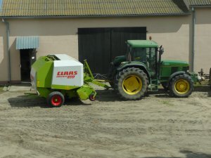 John Deere & Claas