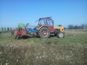 Ursus C-360 + Agregat uprawowo-siewny 2.5m