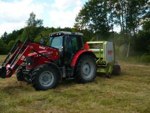 Massey Ferguson 5425 + Claas Rollant 66