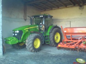 John Deere 7730