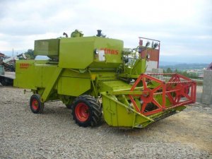 Claas compact 25