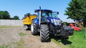 New Holland T7070 Blue Power