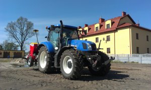 New Holland T6.155 & Pöttinger