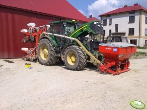 John Deere 7730 & Kuhn