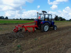 Farmtrac 555 + Awemak