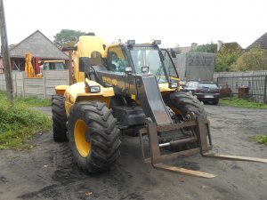 New Holland LM410