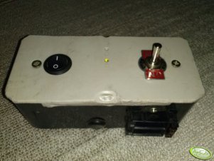 Sterownik znaczników i ścieżek