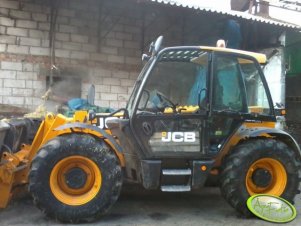 JCB