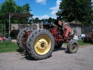 MTZ 550 / 82