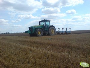 John Deere 8330 + Lemken