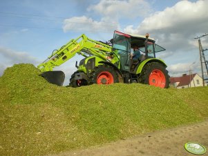 Claas Axos 330