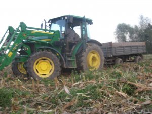 John Deere 5100R