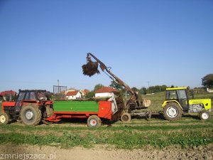 Ursus 902 + rozrzutnik oraz Ursus c-360 + cyklop