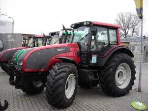 Valtra T 151