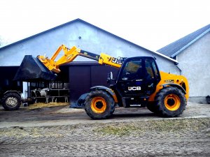 JCB 531-70