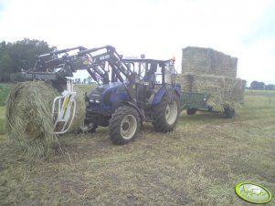 Farmtrac 675 DT + Tur i laweta