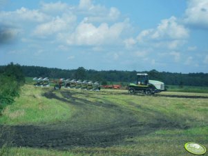 Claas Challenger 65E + Kverneland 10 skibowy