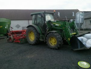 John Deere 5090R + Agregat uprawowo-siewny