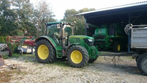 John Deere 6125R