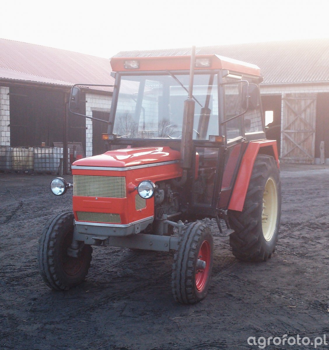 Zdjęcie ciagnik Zetor 4718 id:487366 - Galeria rolnicza agrofoto