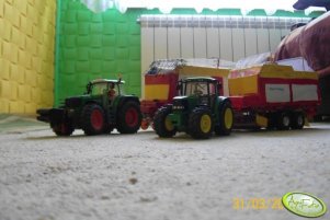 JD 6920s i Fendt 930