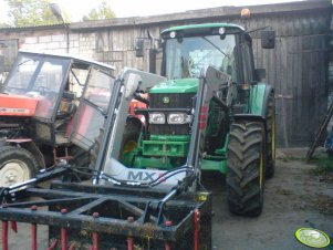 John Deere 6330