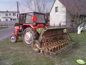 Massey Ferguson 255