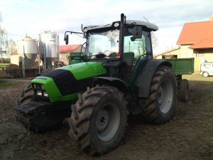 Deutz-Fahr Agrofarm 420