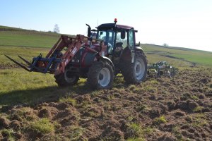 Valtra A82 & Sipma AU 220 Dzik