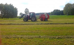 Valtra + Welger