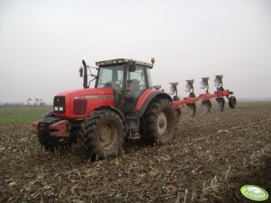 Massey Ferguson 8210 + V&N